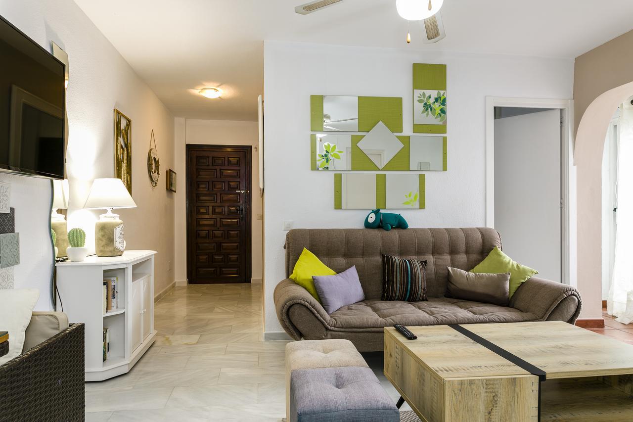 Weforyou Near The Beach Two Bedrooms In Pueblo Evita Benalmádena Esterno foto