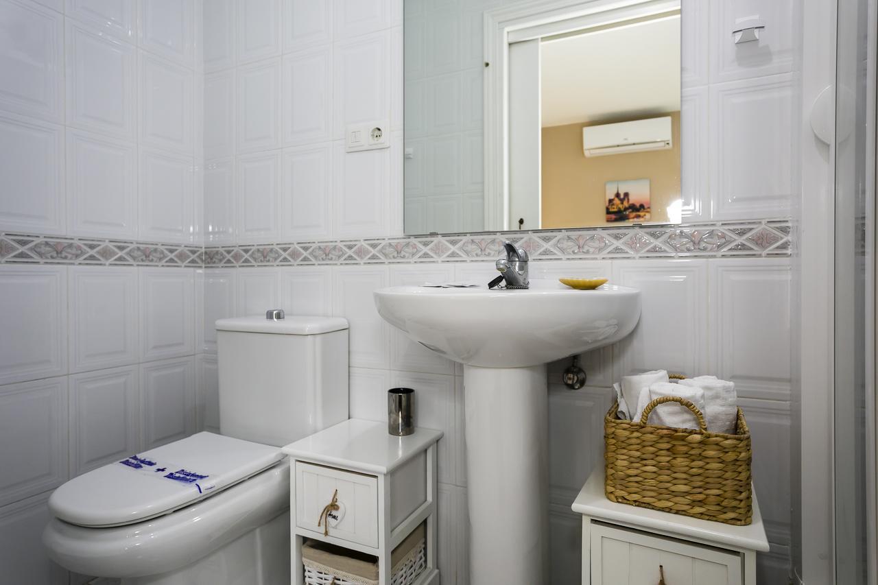 Weforyou Near The Beach Two Bedrooms In Pueblo Evita Benalmádena Esterno foto